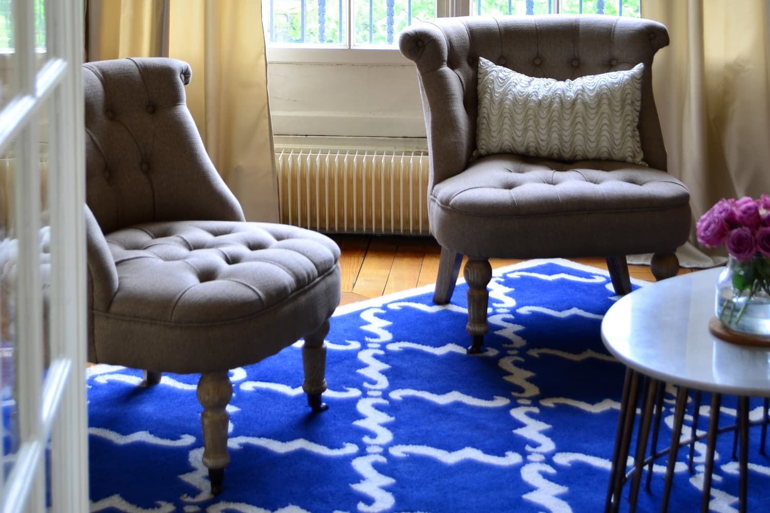 Two chair sales sitting area